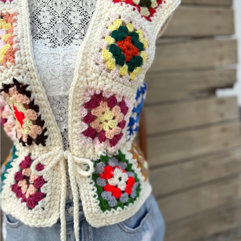 Boho Crochet Granny Square Vest – Handmade from Vintage Afghan - Picture 8 of 11